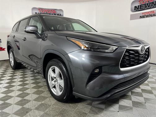 2023 Toyota Highlander Platinum