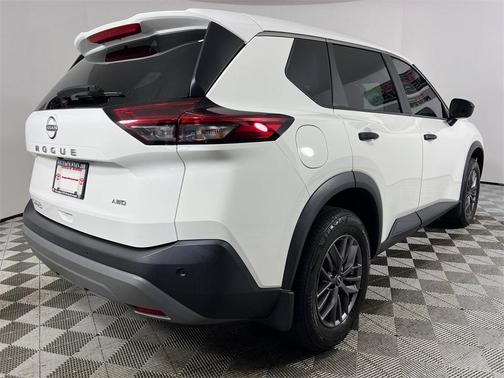 2023 Nissan Rogue S
