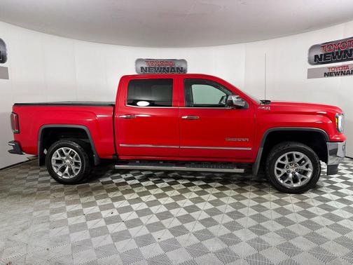 Cardinal Red 2018 GMC Sierra 1500 SLT