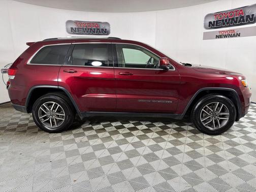 Velvet Red Pearlcoat 2020 Jeep Grand Cherokee Laredo