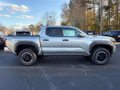 2025 Toyota Tacoma Hybrid TRD Off Road
