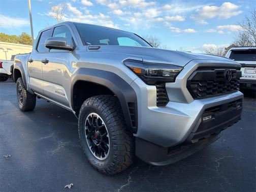 2025 Toyota Tacoma Hybrid TRD Off Road