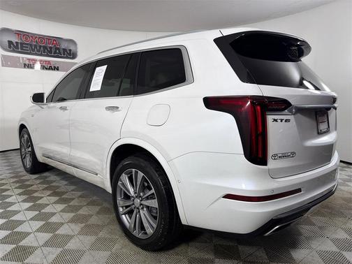 2020 Cadillac XT6 Premium Luxury FWD