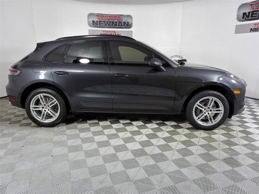 2021 Porsche Macan S