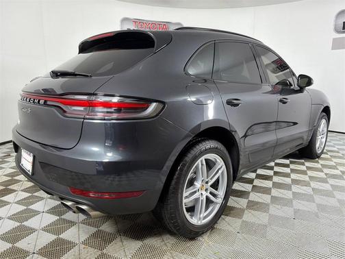 2021 Porsche Macan S