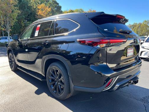 2026 Toyota Highlander Limited
