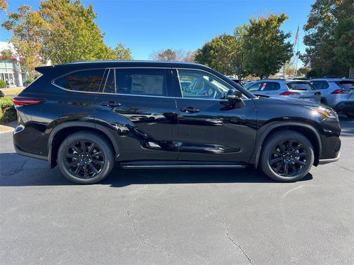2026 Toyota Highlander Limited
