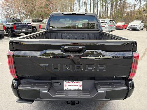 2026 Toyota Tundra Hybrid Platinum