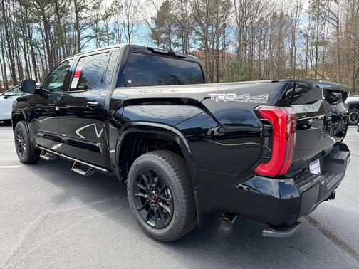 2026 Toyota Tundra Hybrid Platinum