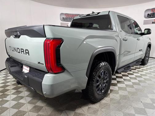 2025 Toyota Tundra SR5