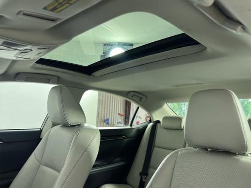 2014 Lexus ES 350 Base