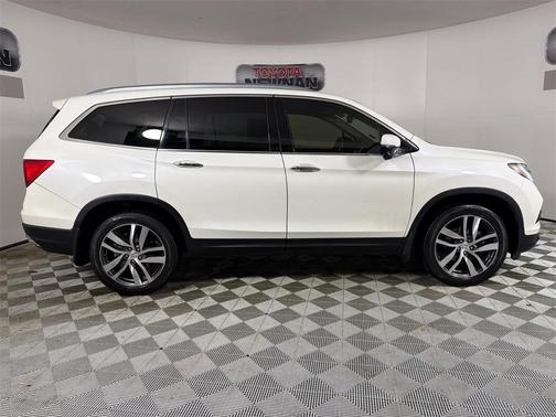 2018 Honda Pilot Touring