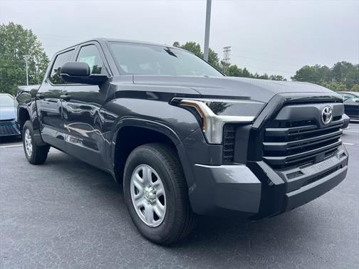 2025 Toyota Tundra SR