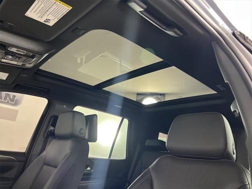 2022 Chevrolet Tahoe 4WD Z71
