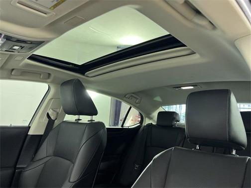 2022 Lexus ES 350 Base