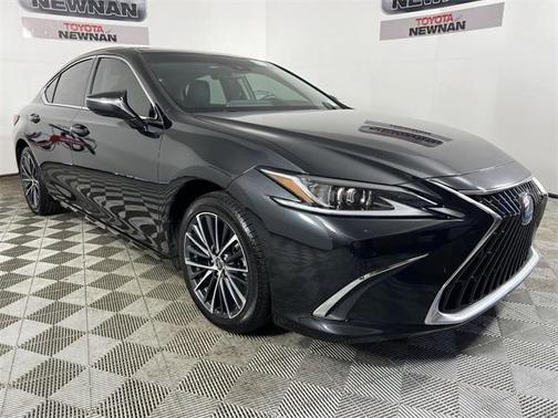 2022 Lexus ES 350 Base