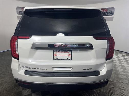 2021 GMC Yukon SLT