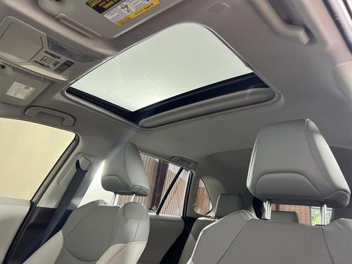 2024 Toyota RAV4 Hybrid Limited