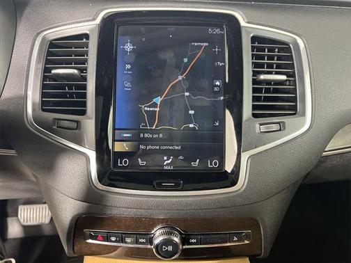 2019 Volvo XC90 T6 Momentum