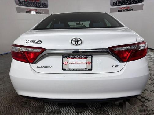 Super White 2015 Toyota Camry LE