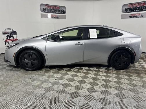 2024 Toyota Prius LE