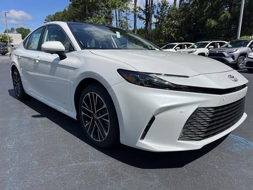 2025 Toyota Camry XLE