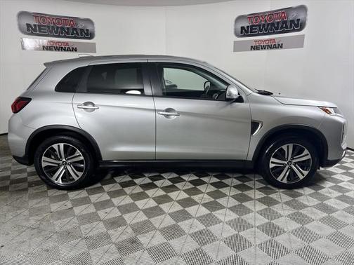 2023 Mitsubishi Outlander Sport SE