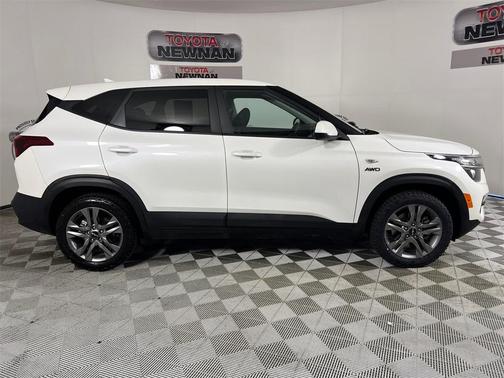 2023 Kia Seltos LX