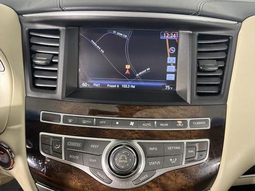 2016 INFINITI QX60 Base