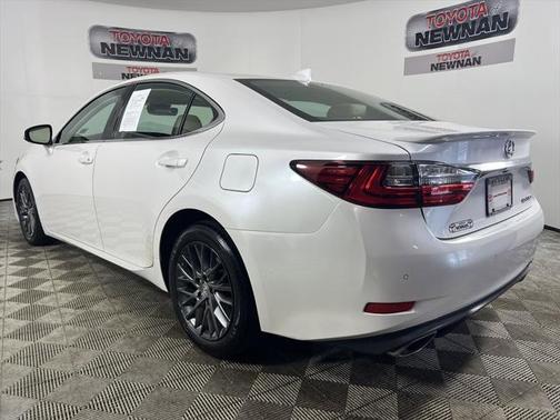 2018 Lexus ES 350 Base