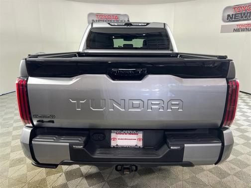 2025 Toyota Tundra Platinum