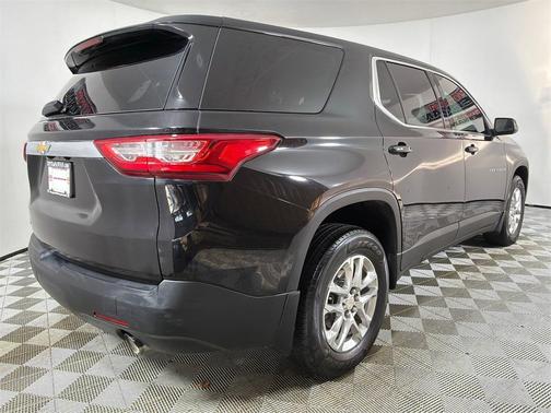 2021 Chevrolet Traverse LS
