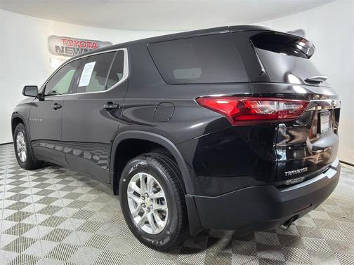 2021 Chevrolet Traverse LS