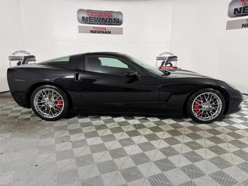 2005 Chevrolet Corvette Base