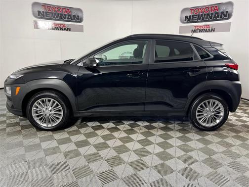 2021 Hyundai KONA SEL
