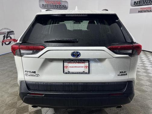 2021 Toyota RAV4 Hybrid XLE Premium
