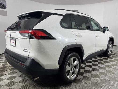 2021 Toyota RAV4 Hybrid XLE Premium