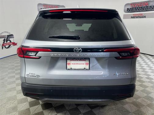 2024 Toyota Grand Highlander Platinum