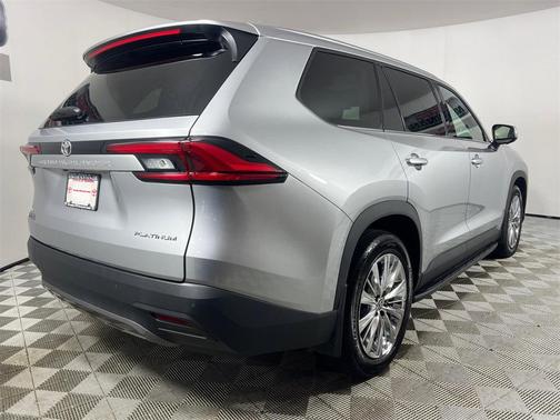 2024 Toyota Grand Highlander Platinum
