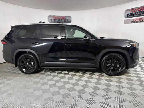 Midnight Black Metallic 2026 Toyota Grand Highlander Platinum