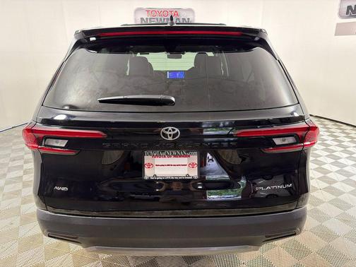 Midnight Black Metallic 2026 Toyota Grand Highlander Platinum