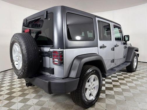 Billet Silver Metallic Clearcoat 2017 Jeep Wrangler Unlimited Sport