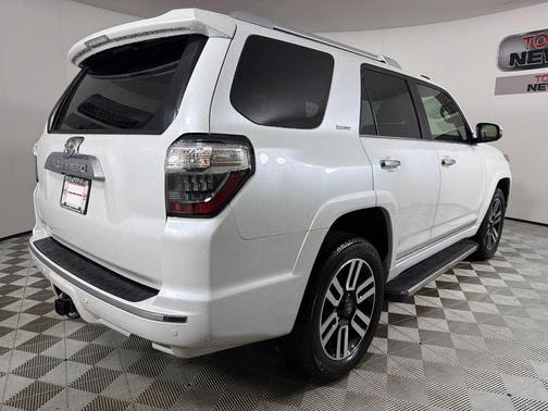 Wind Chill Pearl 2024 Toyota 4Runner Limited