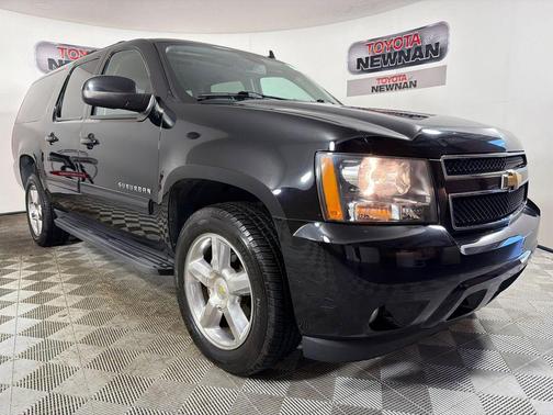 Black 2014 Chevrolet Suburban 1500 LT