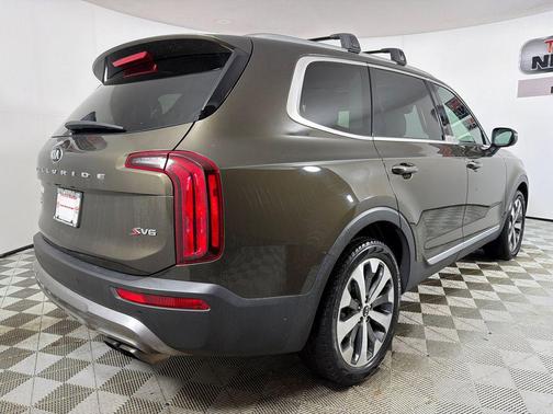 2020 Kia Telluride S