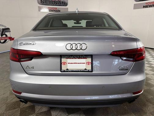 Florett Silver Metallic 2017 Audi A4 2.0T Premium