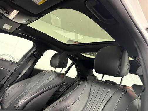 2022 Mercedes-Benz E-Class E 350