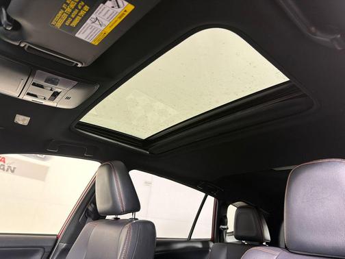 Ruby Flare Pearl 2018 Toyota RAV4 SE