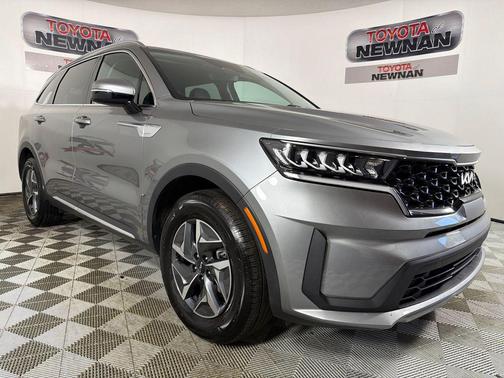 2022 Kia Sorento Hybrid S