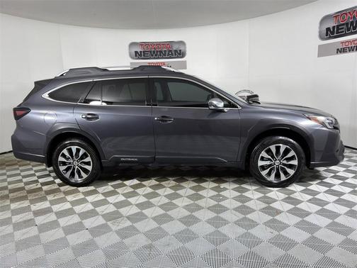 2023 Subaru Outback Touring